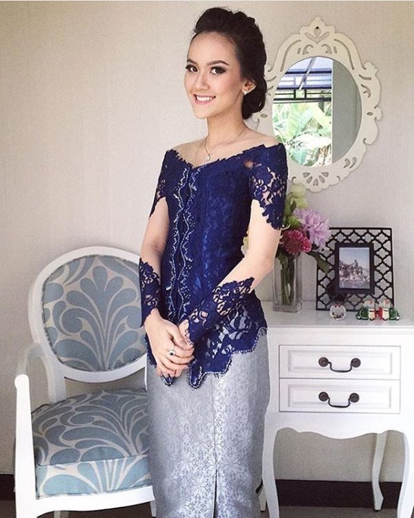 29 Inspirasi + 5 Tips Memilih Model Kebaya Modern Untuk Hari Spesialmu!